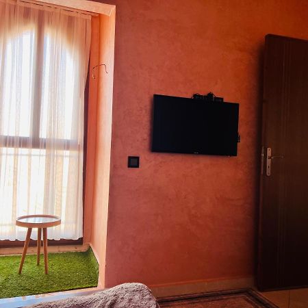 Julie'S Private Apartment Marrakesh Bagian luar foto