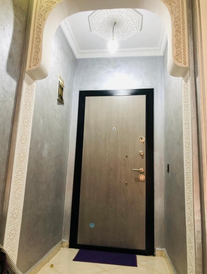 Julie'S Private Apartment Marrakesh Bagian luar foto