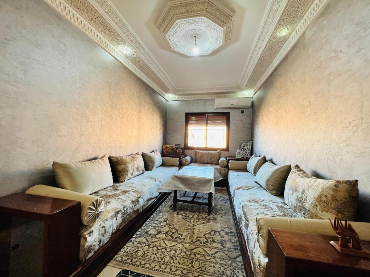 Julie'S Private Apartment Marrakesh Bagian luar foto