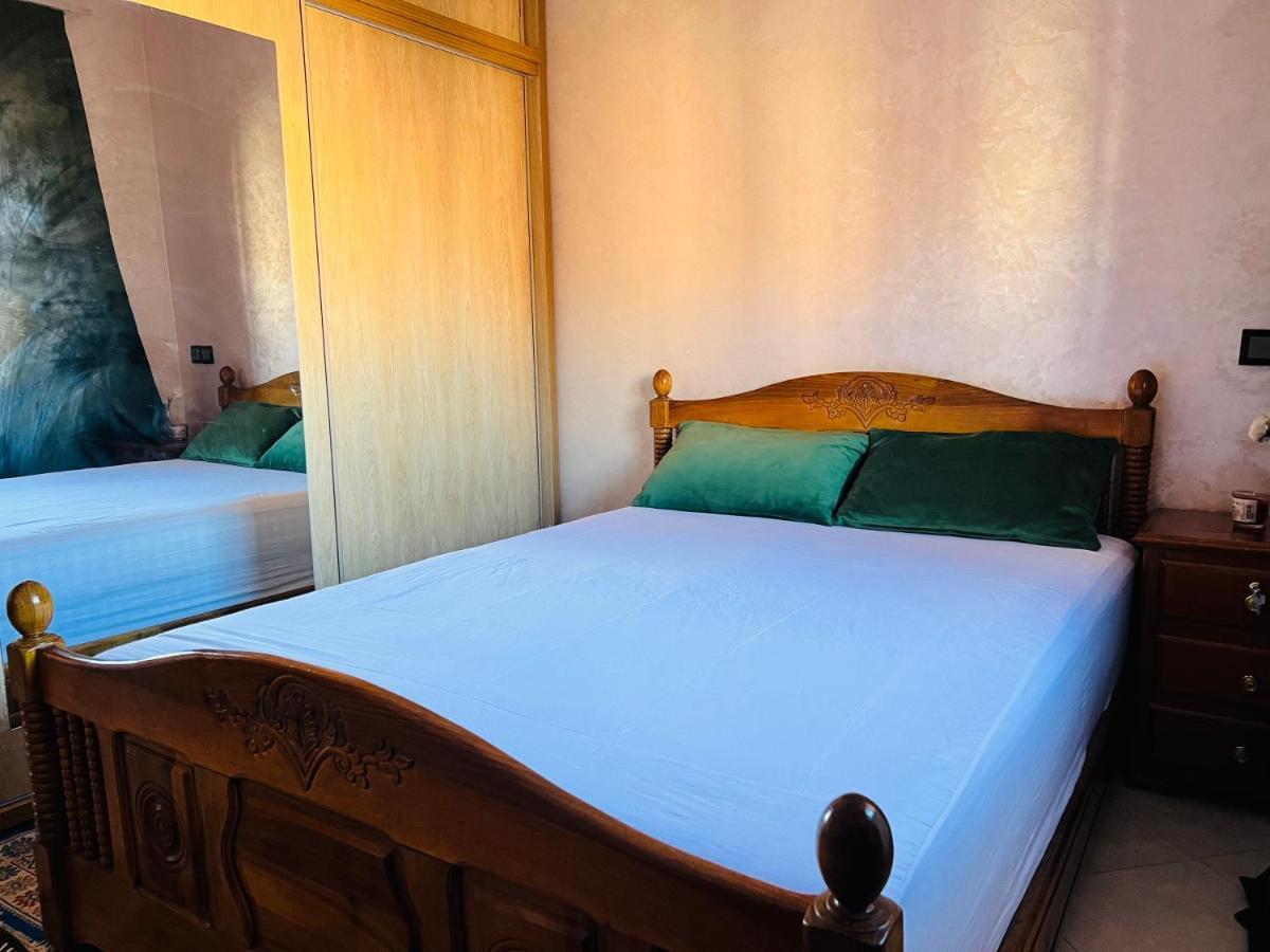 Julie'S Private Apartment Marrakesh Bagian luar foto